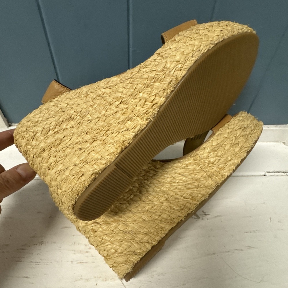 Coach Women's Size 8.5 Tan Leather Espadrille Straw Wedge Platform - Picture 7 of 11